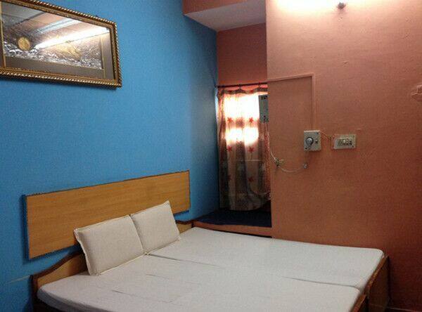 Hotel Aashiyana, Anand 4
